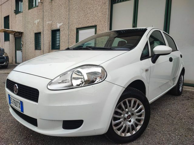 Fiat Grande Punto 1.4 5 porte BENZINA METANO 201