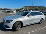 Mercedes-Benz E 200 d T Autom. - - Mercedes-Benz E 200 mit Diesel-Antrieb: Kombi, Automatik
