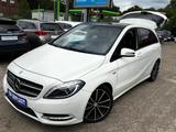 Mercedes-Benz B-Klasse Service*Bremsen NEU*Reifen NEU*Pano!! - Mercedes-Benz B-Class in Bremen