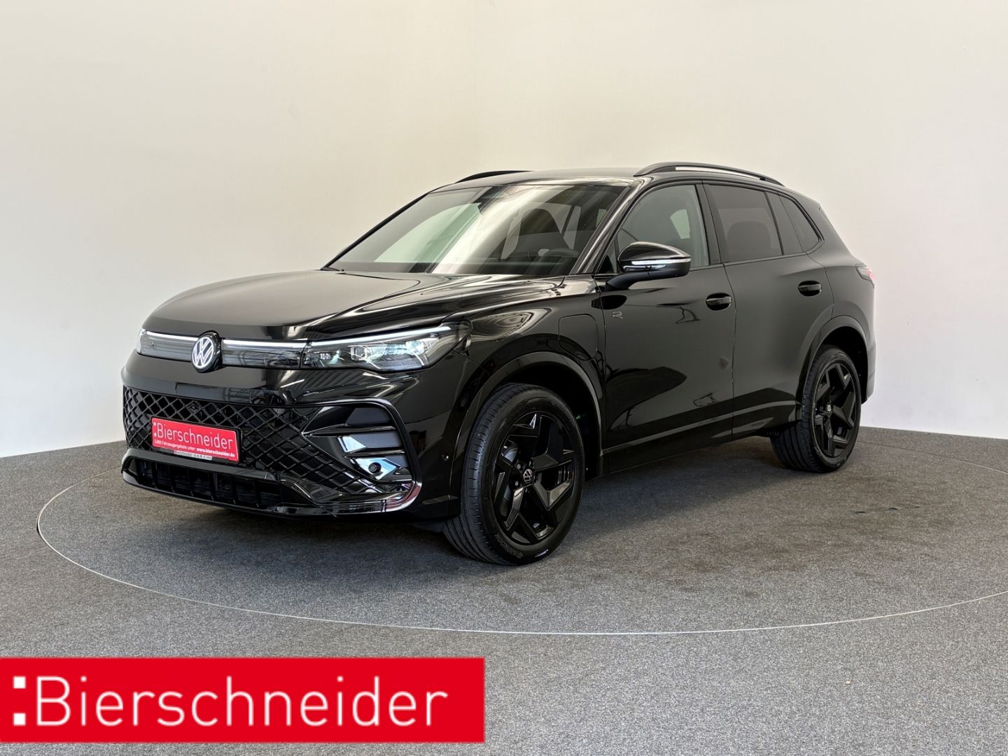 Volkswagen Tiguan 1.5 eHybrid DSG R-Line Black Style ALU 19