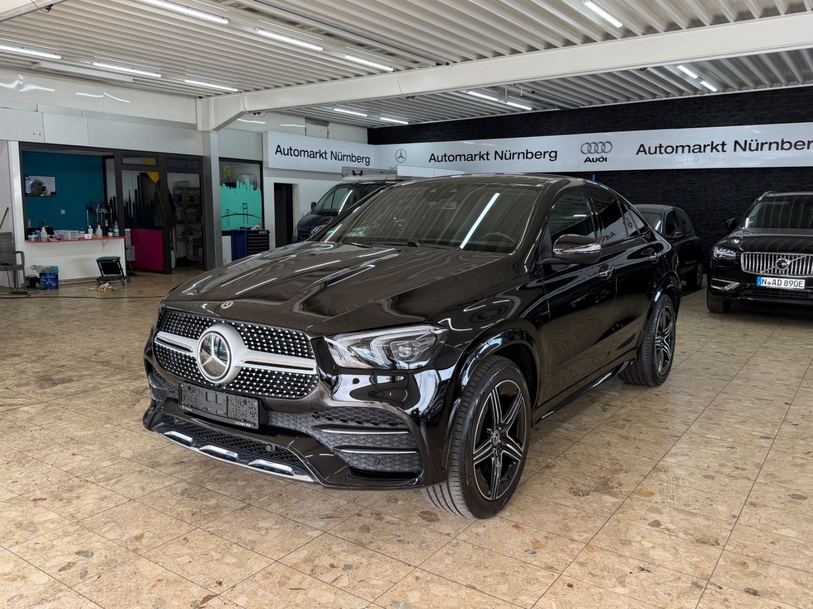 MERCEDES-BENZ GLE 400d Coupe 4-Matic AMG-Paket Top Zustand