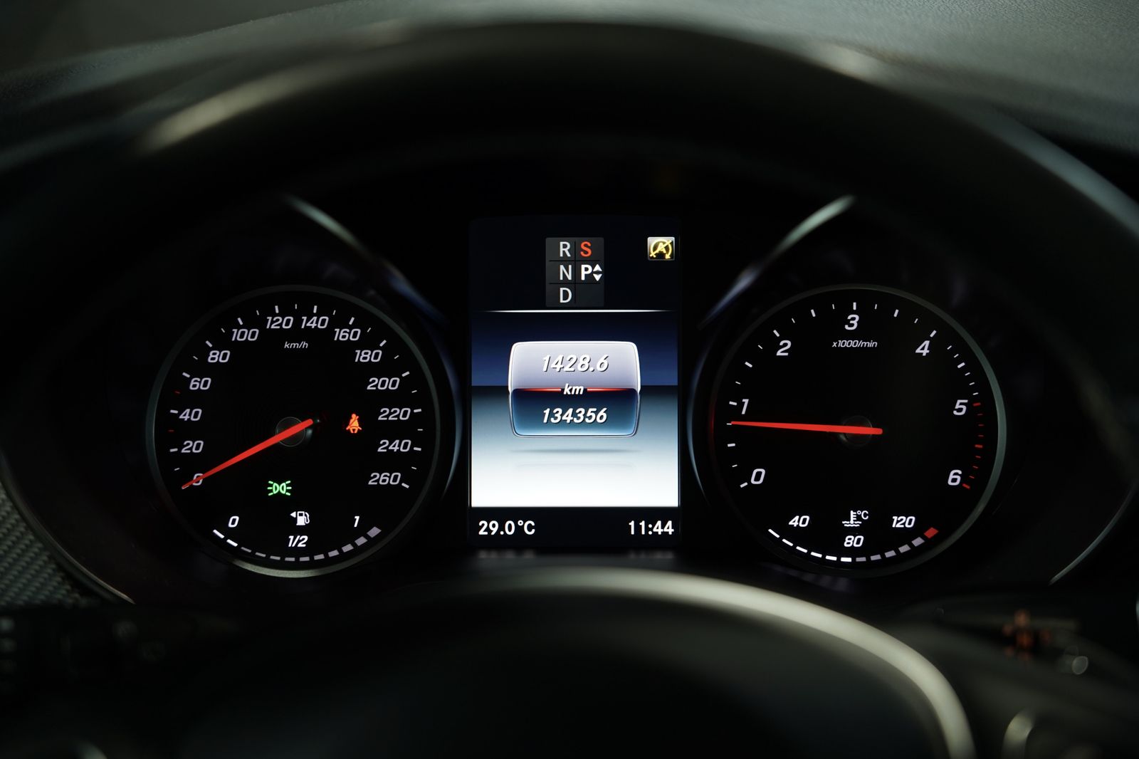 Mercedes Benz V 300