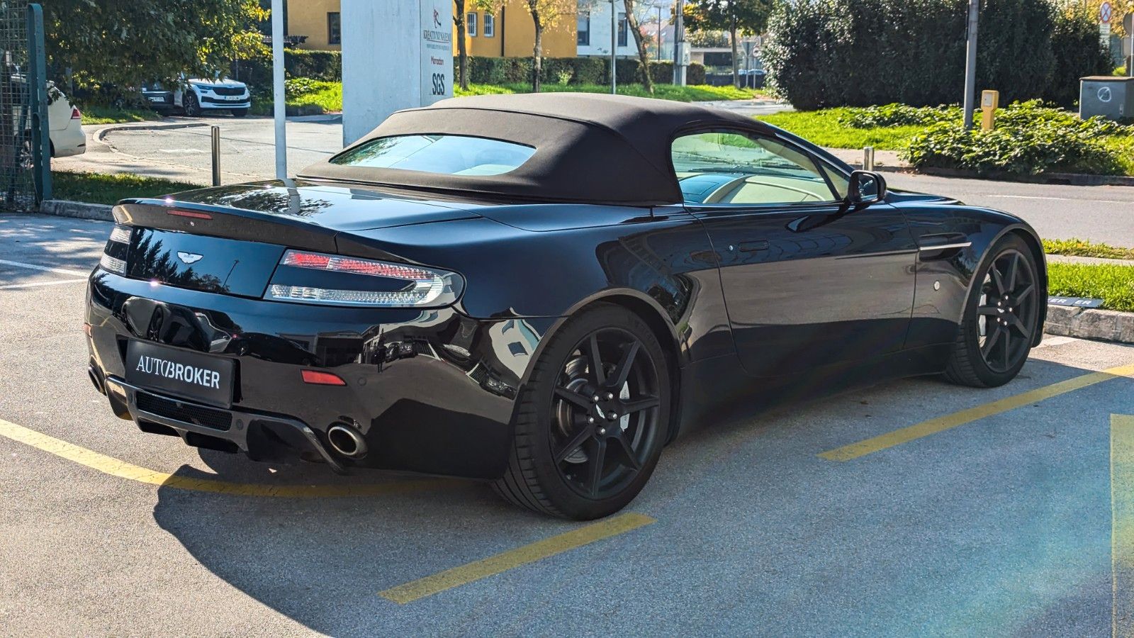 Aston Martin V8 Vantage – Ansicht 5