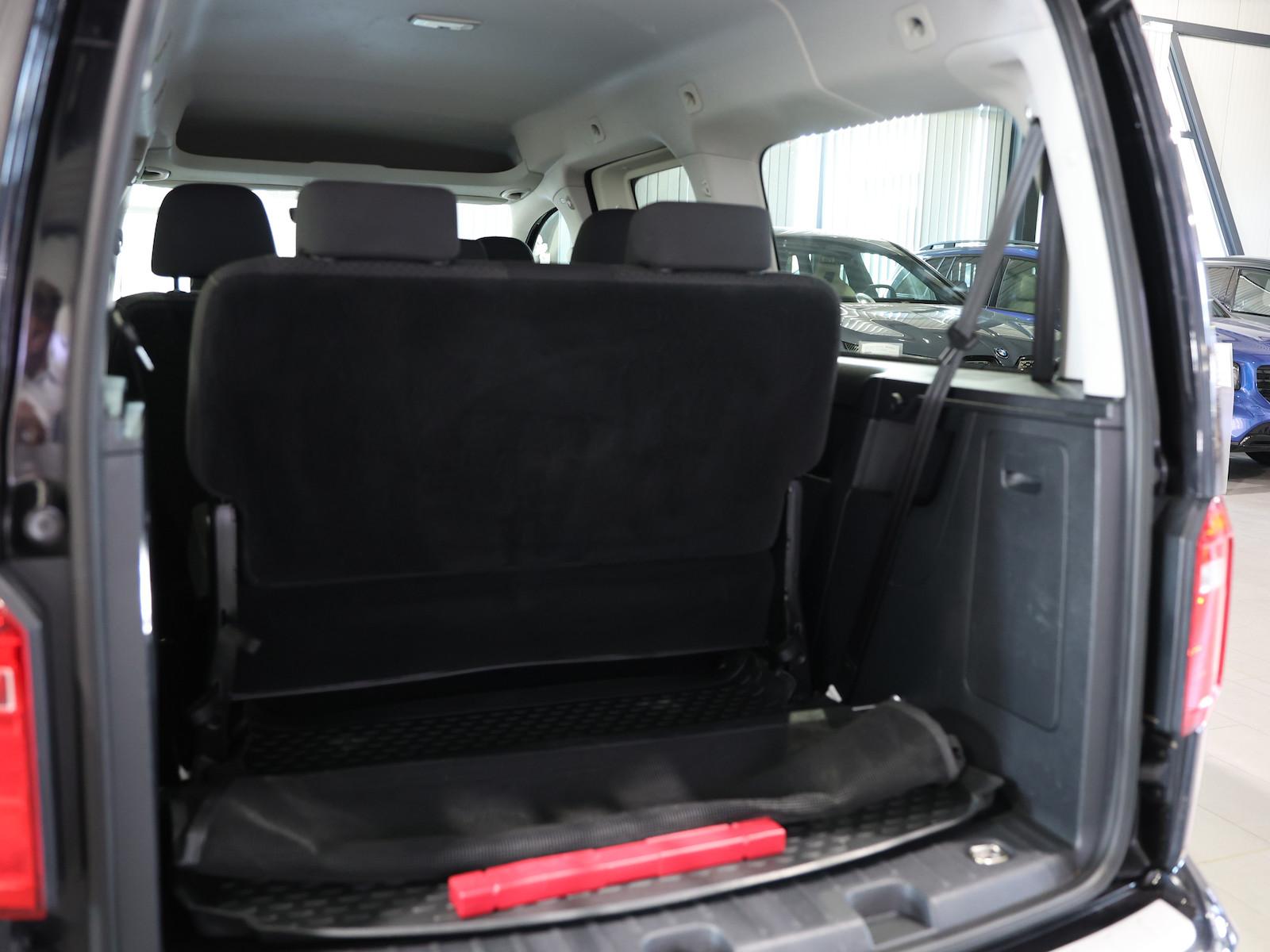 Volkswagen Caddy Maxi Kombi 2.0 TDI BMT / 7-SITZER / NAVI+
