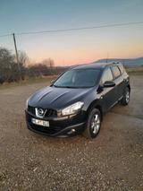 Nissan qashqai - Nissan Qashqai+2 in Düsseldorf