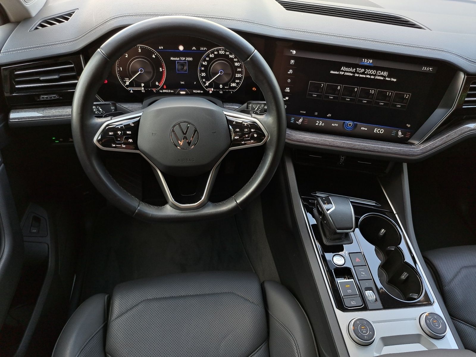 Volkswagen Touareg - Bild 16