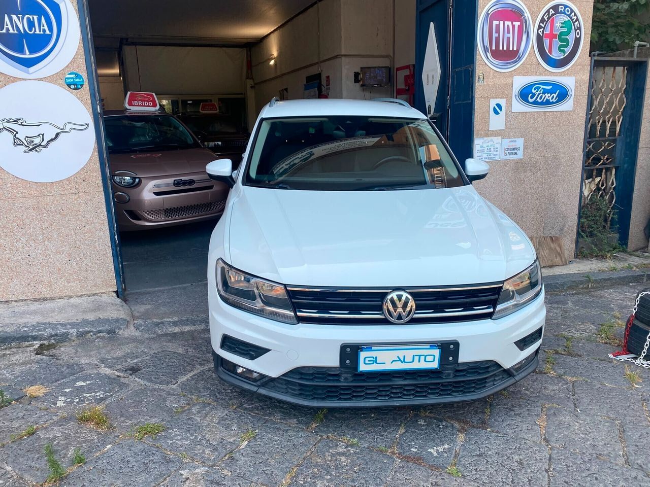 Volkswagen Tiguan 2.0 Tdi 150cv allestimento bus imagem 3