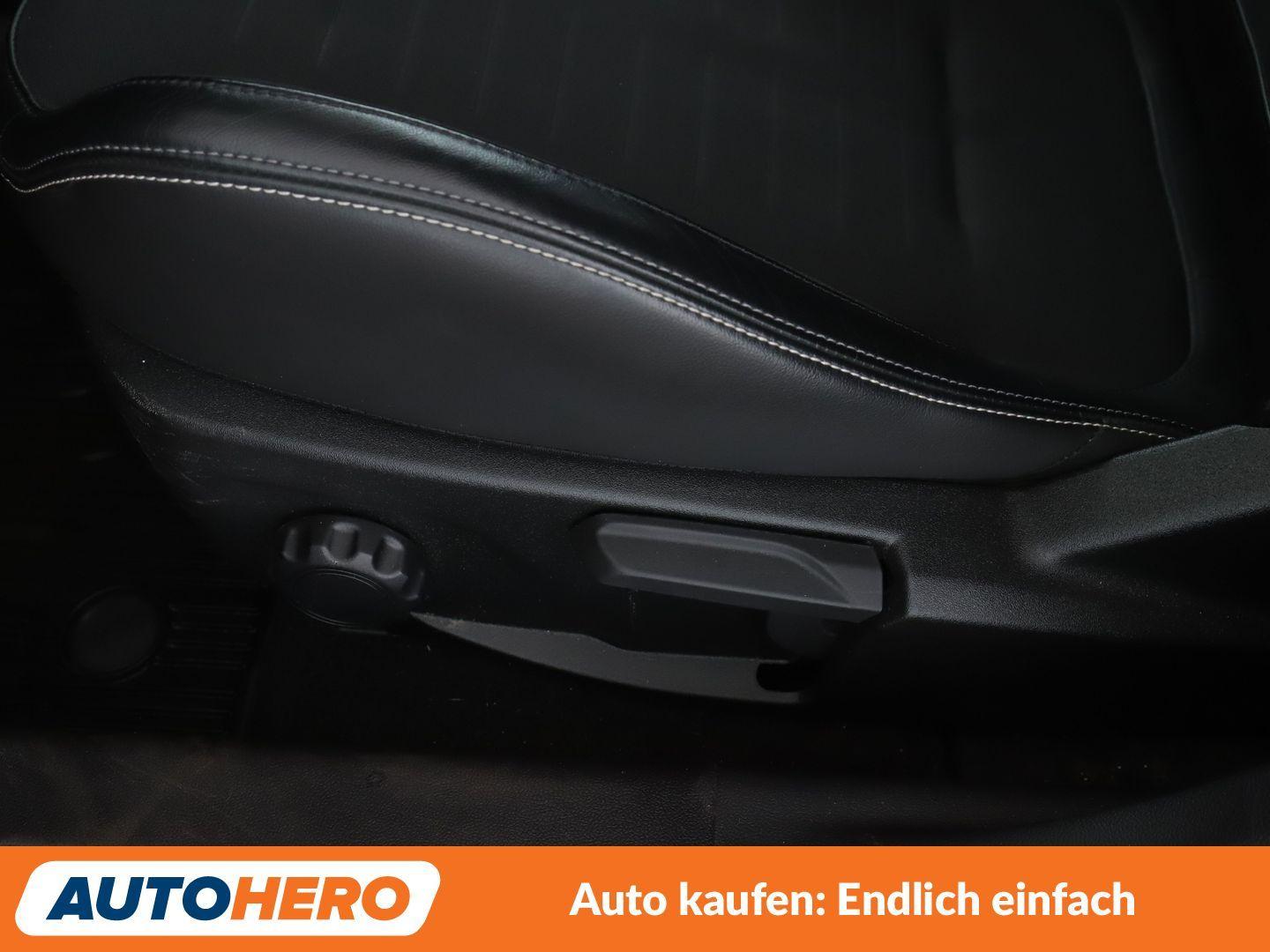 Ford Focus 2.3 EcoBoost ST *NAVI*LED*ACC*PDC*SHZ*LHZ*