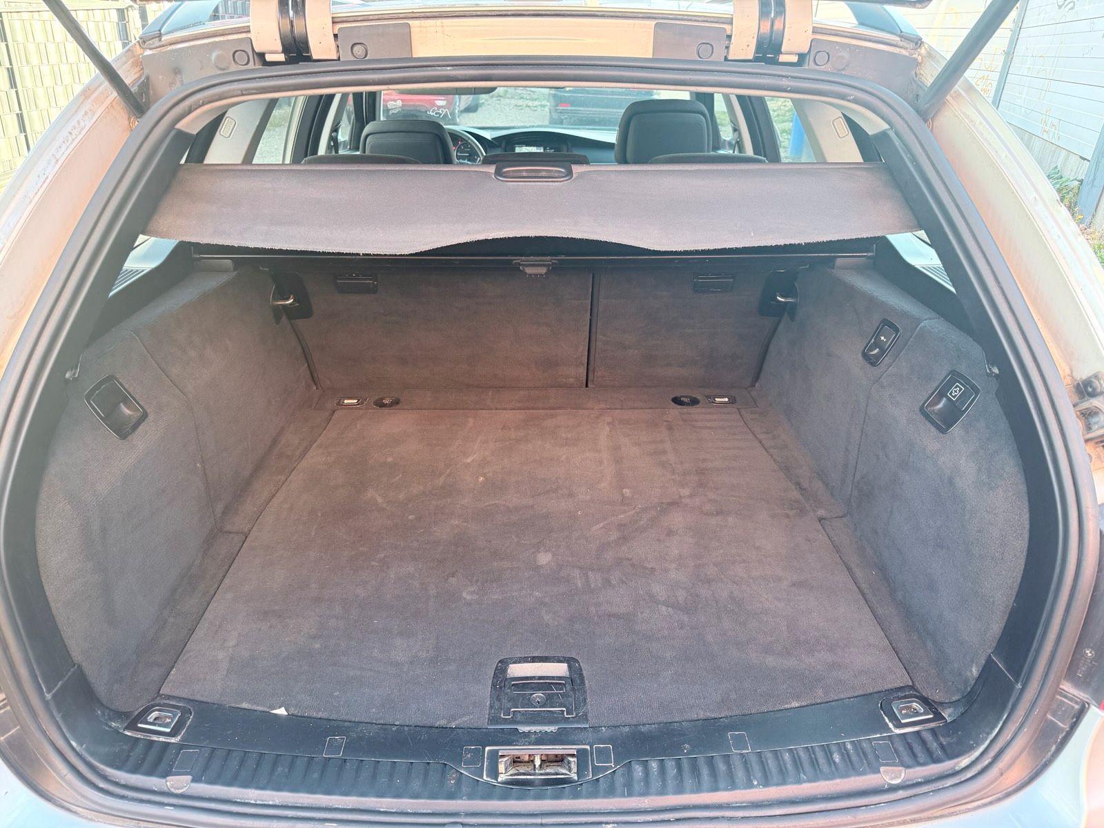BMW 520 2010 — photo 11