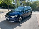 Volkswagen Touran 1.4 TSI DSG SOUND BMT SOUND - VW Touran Gebrauchtwagen in München