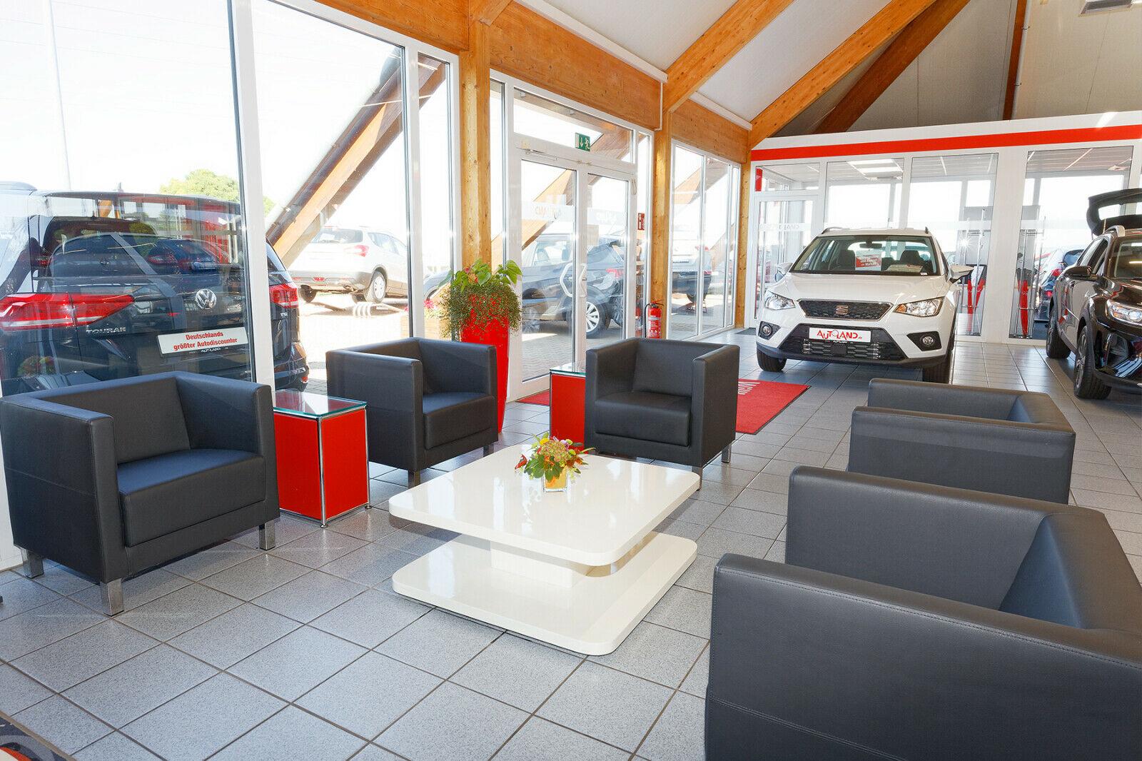 showroom-image-bottom