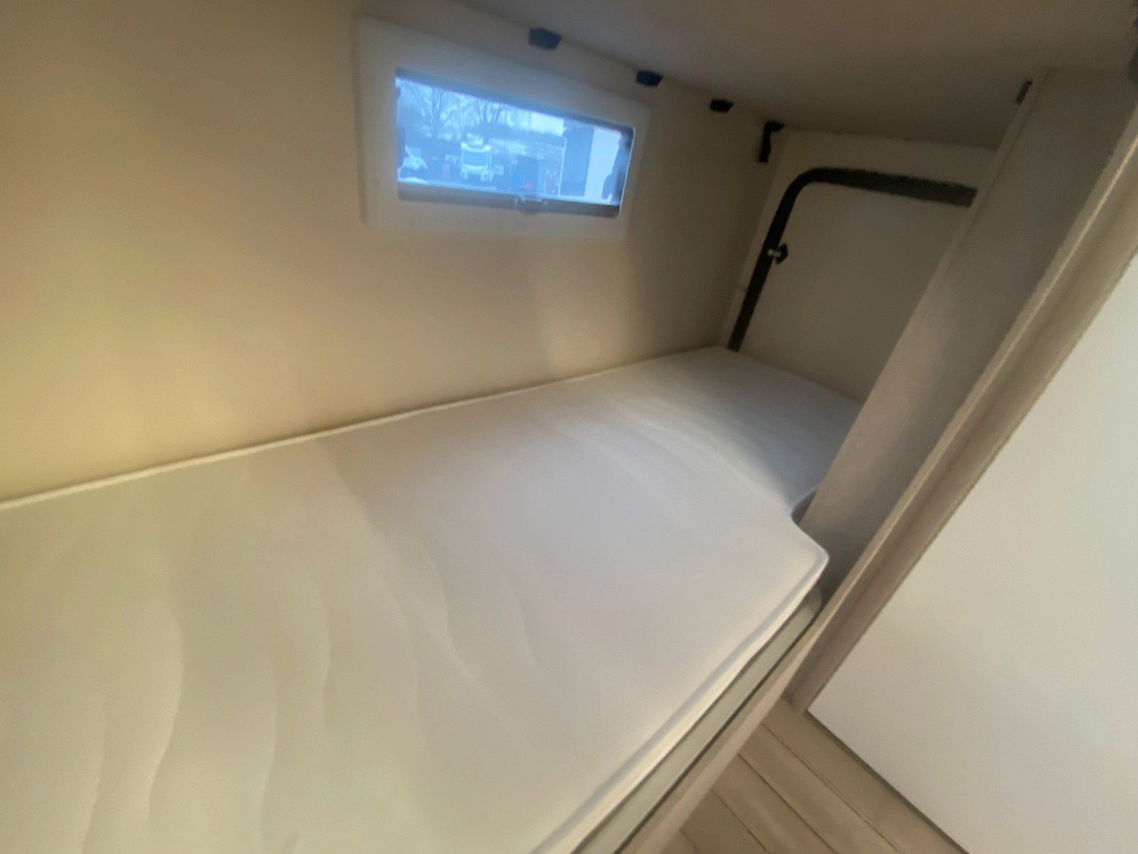 Fahrzeugabbildung Forster A 699 VB *MJ26*165PS*Automatik*RFK*Silver*Alu*