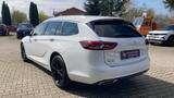 Opel Insignia Sports Tourer Ultimate 2.0 D 128 kW 174 - Opel Insignia mit Diesel-Antrieb: Allradantrieb, Kombi