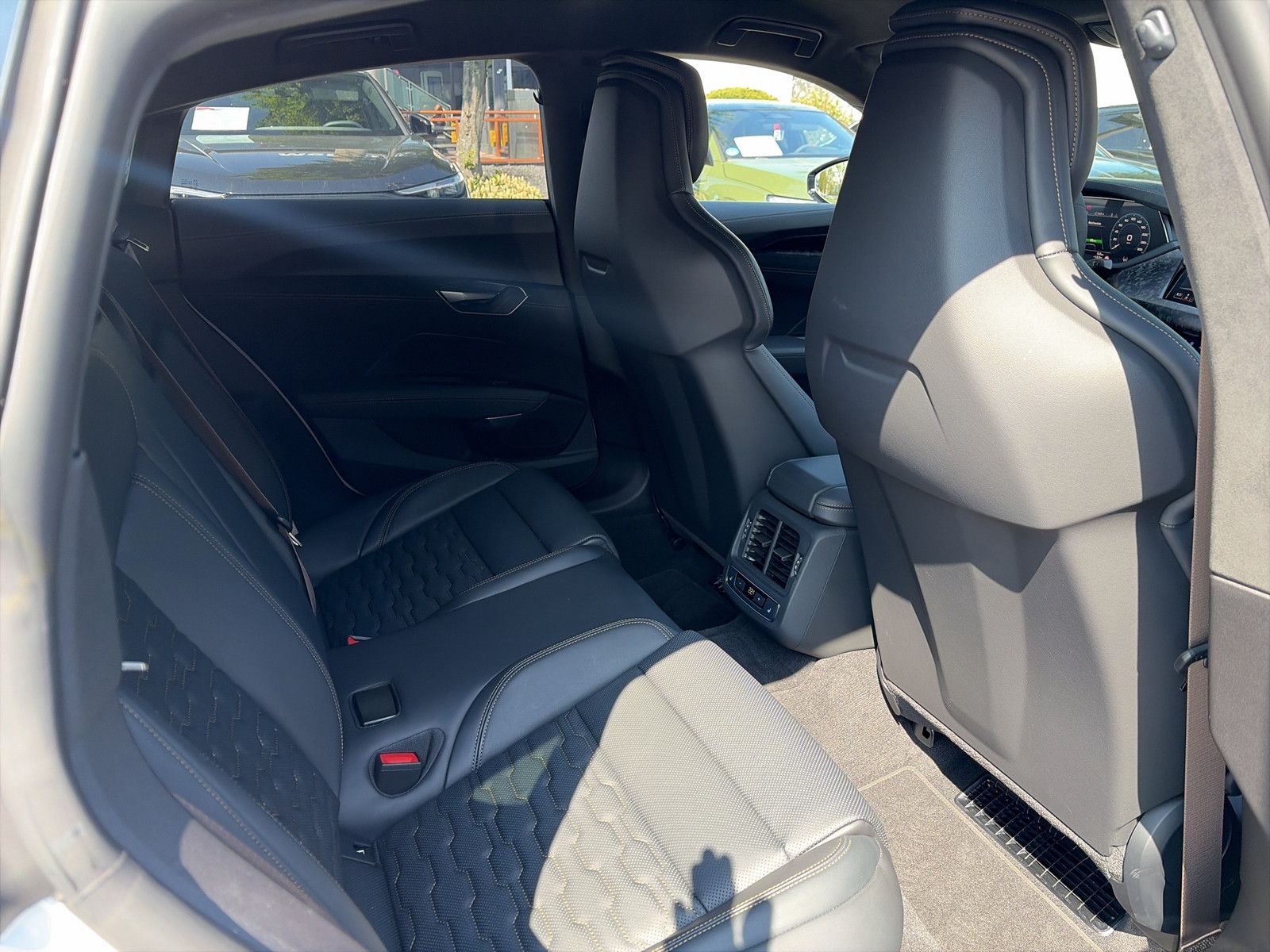 Audi RS e-tron GT - Bild 15