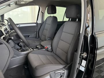 Volkswagen Touran 1.5 TSI DSG COMFORTLINE LED ACC KAMERA 7S