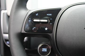 Fahrzeugabbildung Hyundai Ioniq 5 Uniq 77.4kWh Allrad, Sofort Verfügbar !!