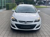 Opel Astra J 1.6L Sports Tourer Selection 2HAND/TEMP/ - Opel Astra: Selection