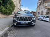 Hyundai SANTA FE 1.6 T-GDI Plug-in Hybrid 4WD Auto Prime - Hyundai Santa Fe Prime mit Hybrid-Antrieb (Benzin/Elektro)
