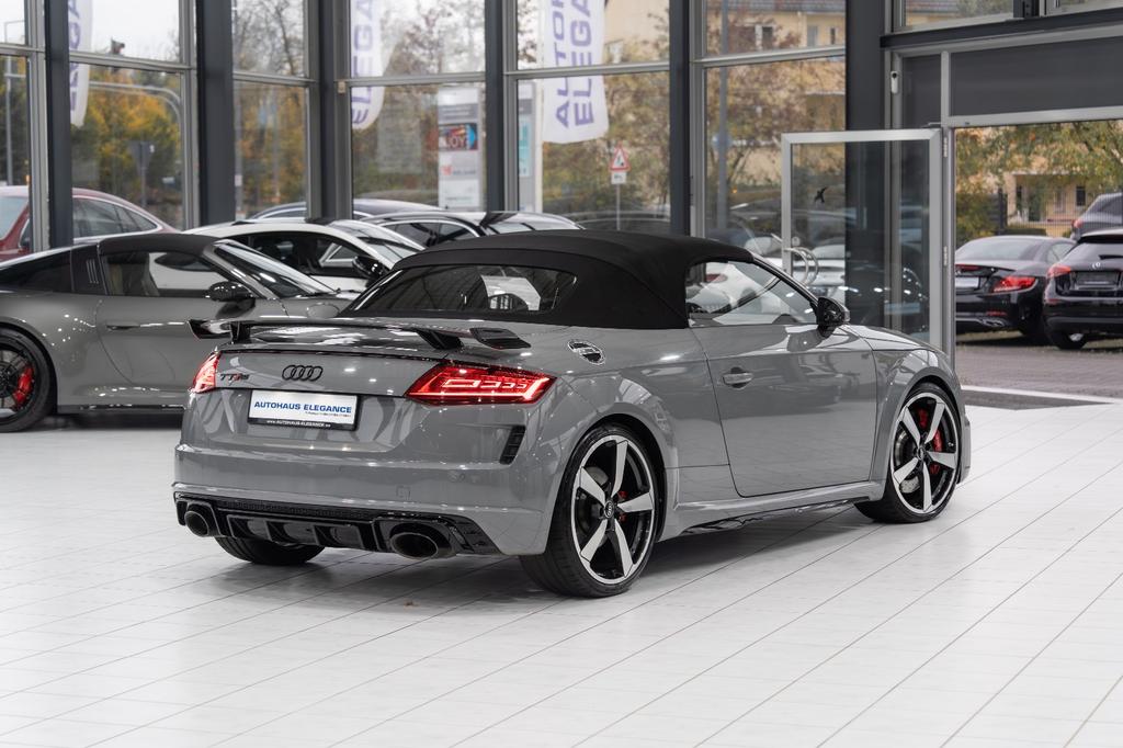 Audi TT RS