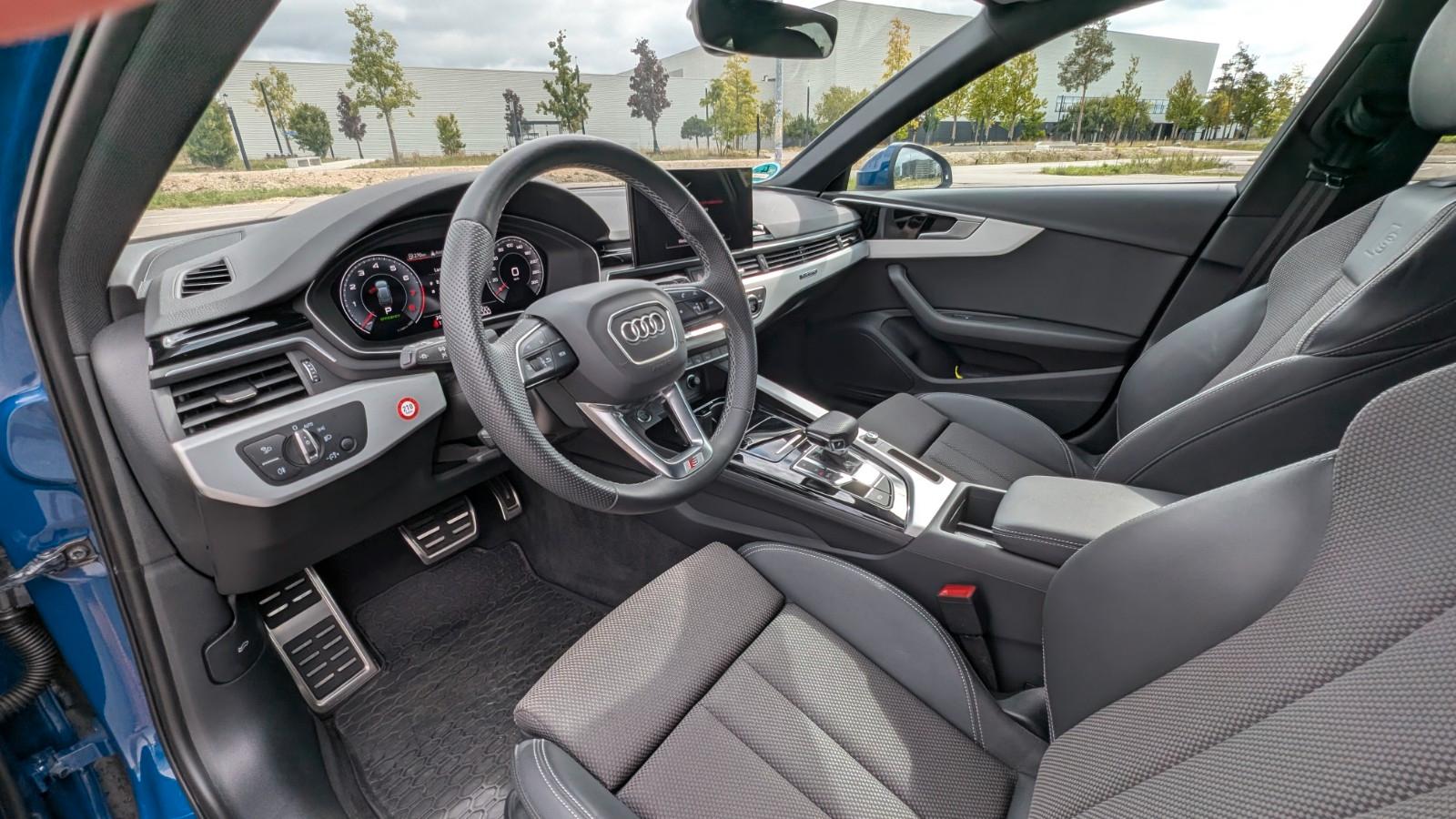 Audi A4 45 TFSI S tronic quattro S line Avant S line