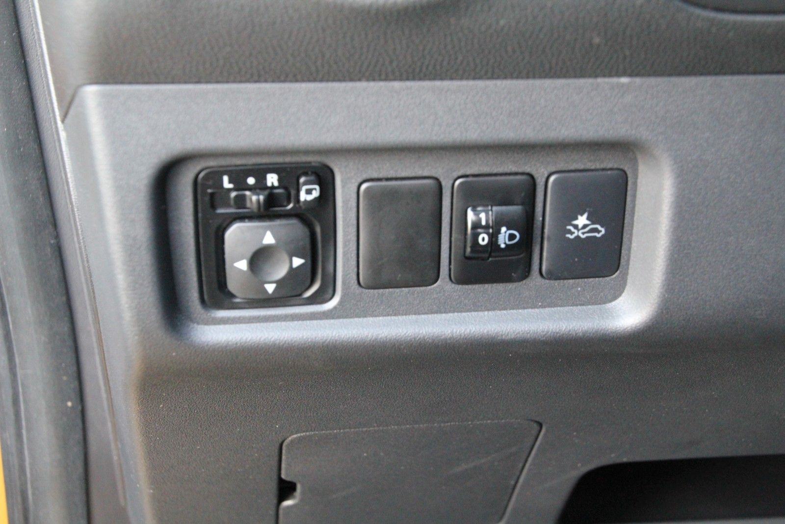 Fahrzeugabbildung Mitsubishi Space Star 1.2 MIVEC AS&G Top