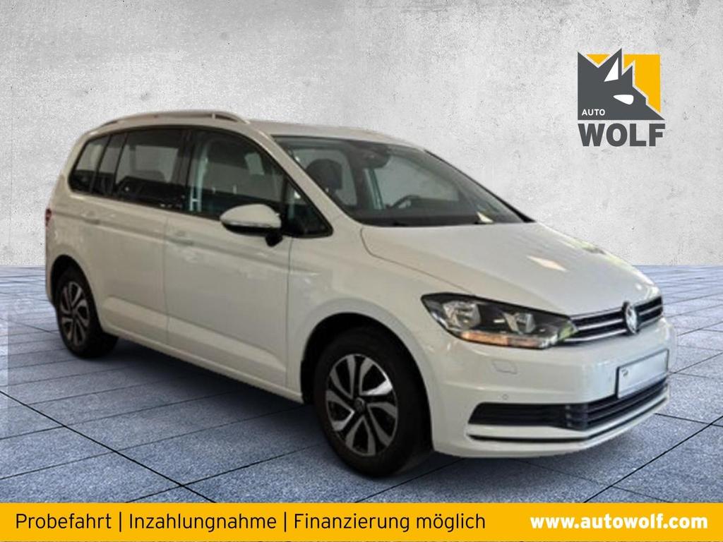 Volkswagen Touran 15 TSI DSG ACTIVE AHKKameraNavi 2021