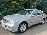 Mercedes-Benz C 180 Kompressor/Automatik/1.Hand/Scheckheftgepf - gebrauchte Mercedes-Benz C-Klasse aus dem Jahr 2005