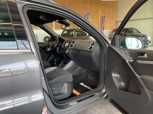 Volkswagen Tiguan Life TSI 4Motion *1.HAND*NAVI*XENON* SHZ*