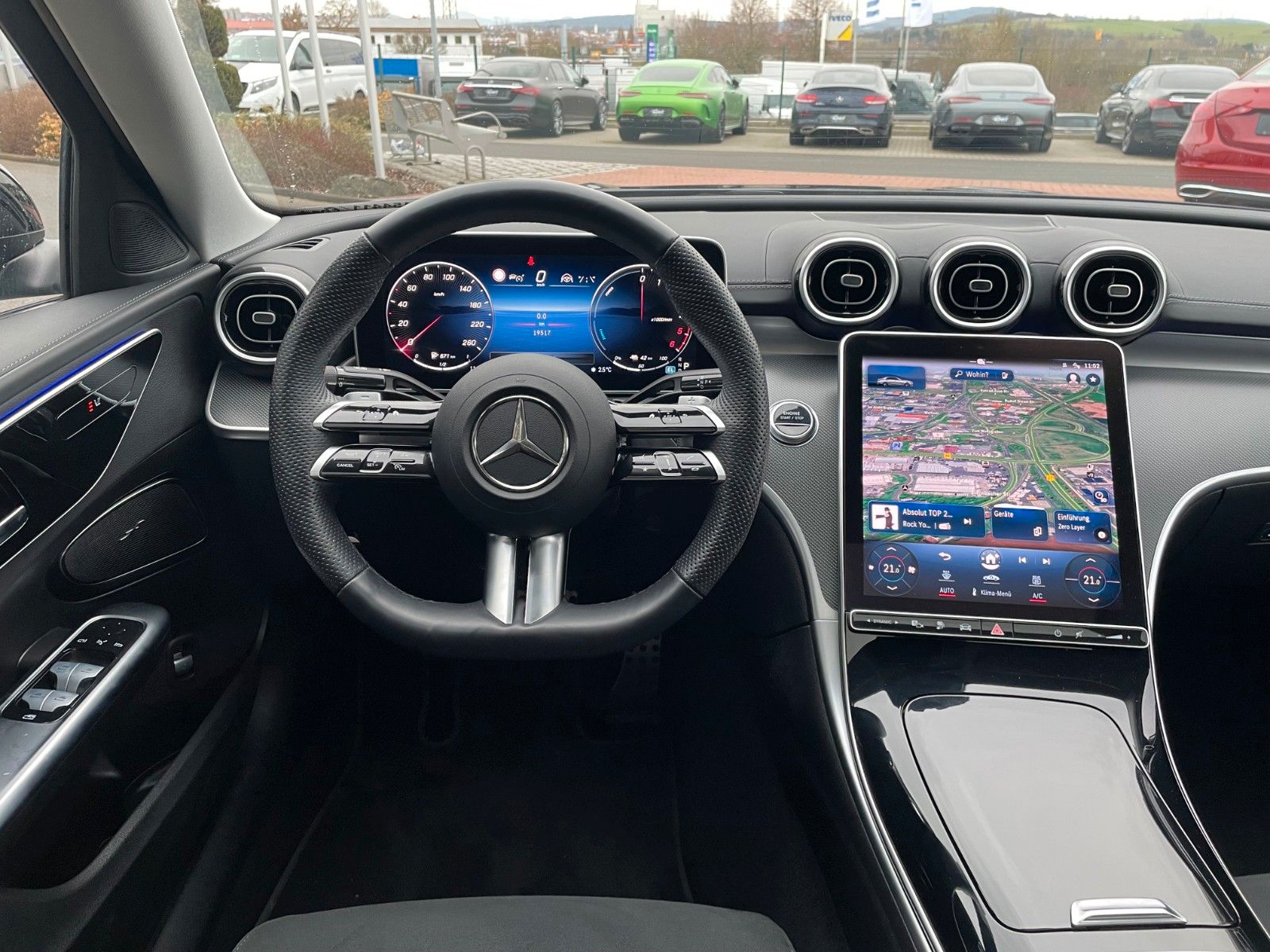 Fahrzeugabbildung Mercedes-Benz C 300de AMG+Distr+Digital+Pano+AHK+360+Night