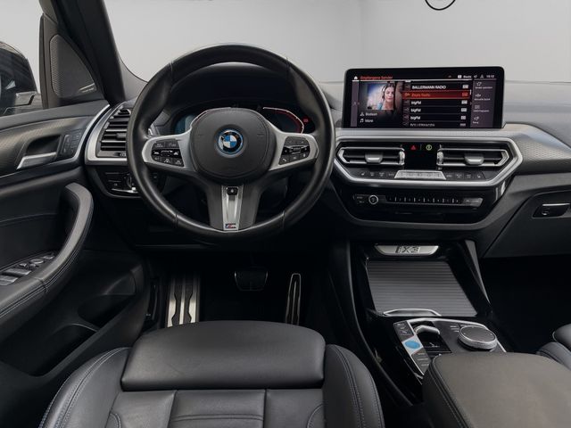 Foto Nummer 11: BMW iX3