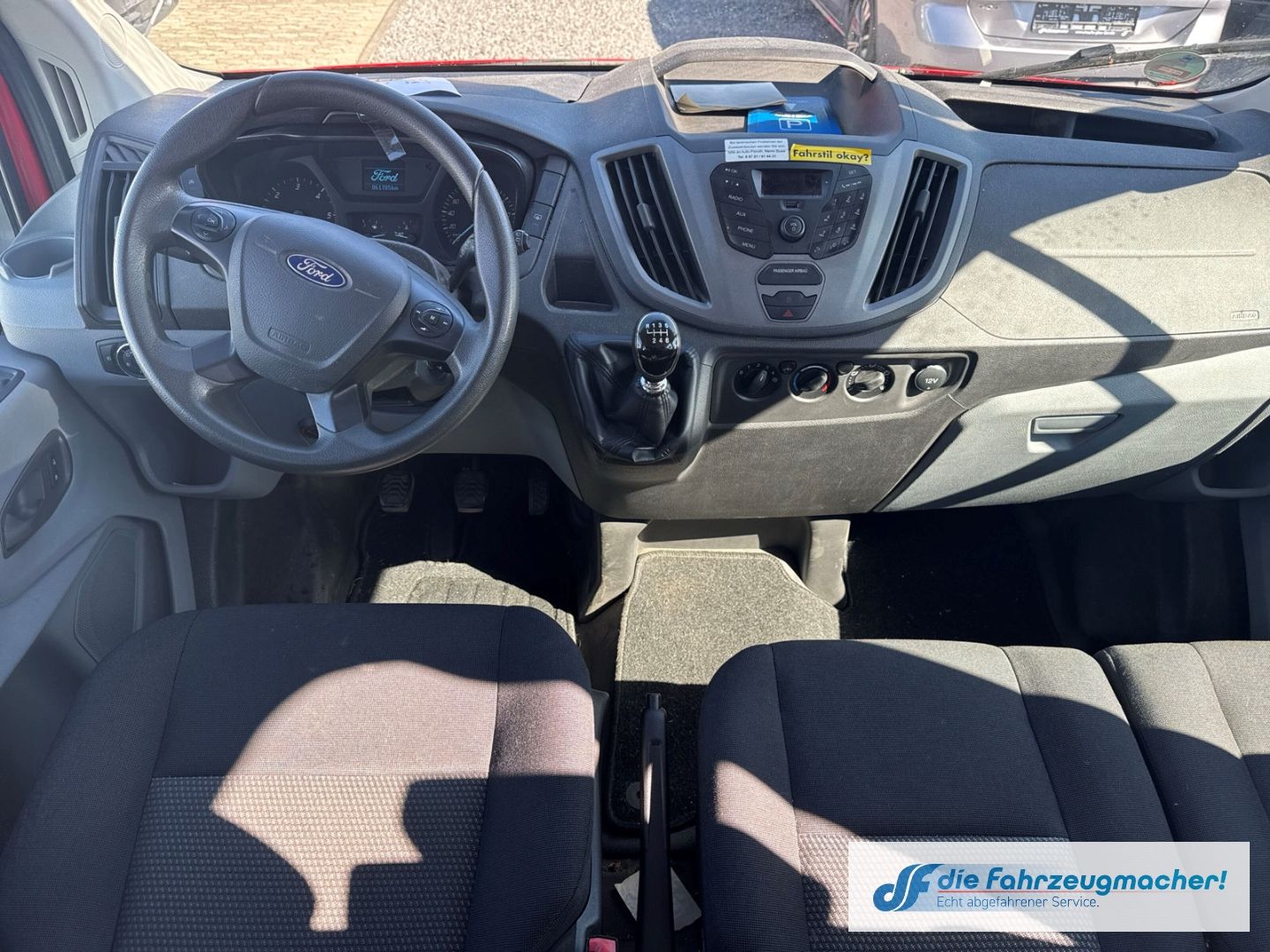Fahrzeugabbildung Ford Transit Kombi 350 L3 2.2 TDCi DPF *3250