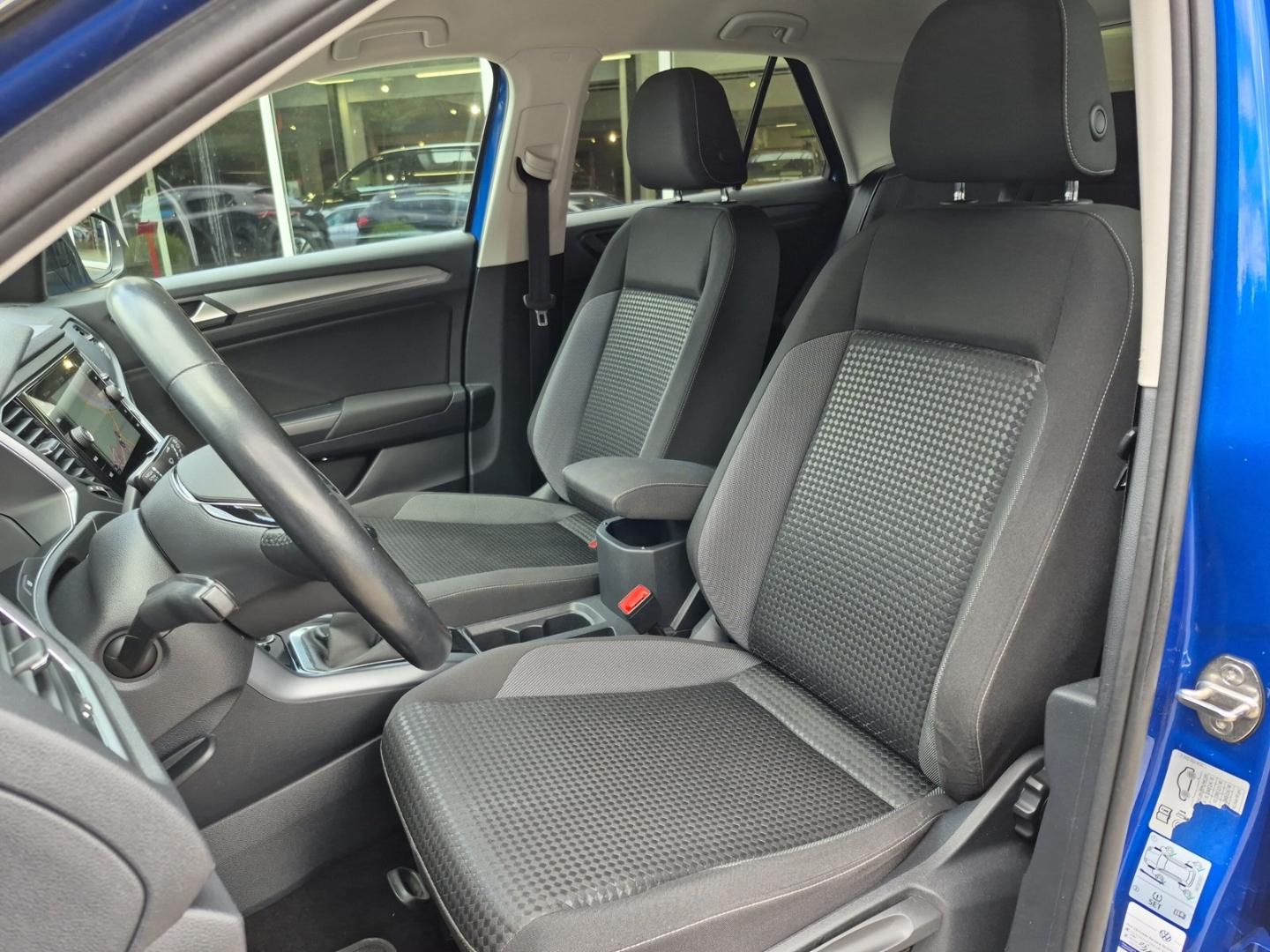 Volkswagen T-Roc Active Navi PDC CarPlay LM Sitzheizung, миниатюра 6