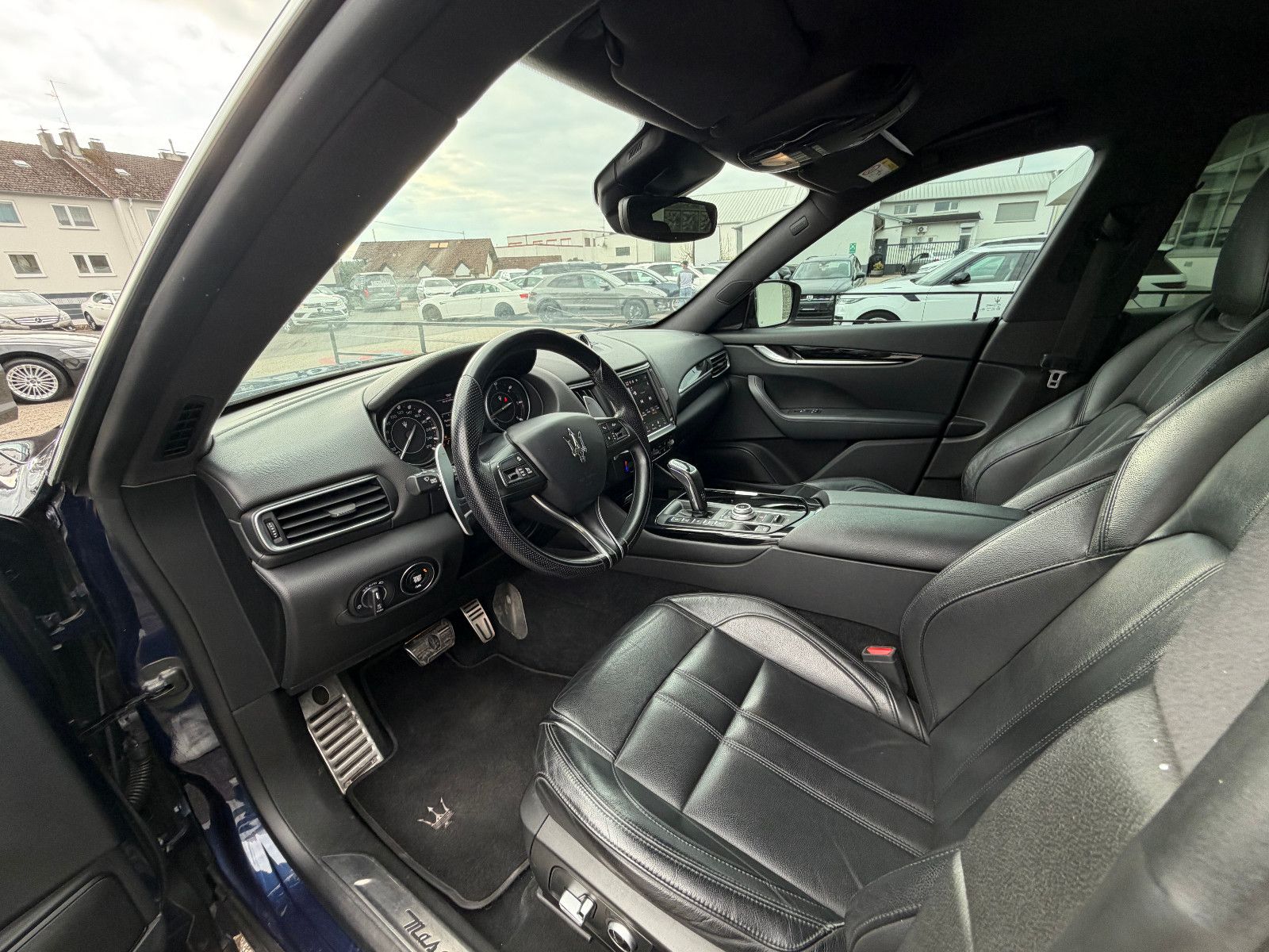 Fahrzeugabbildung Maserati Levante Diesel/GRANSPORT/LED/360°/MEMORY