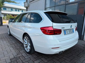 BMW 320 - 4