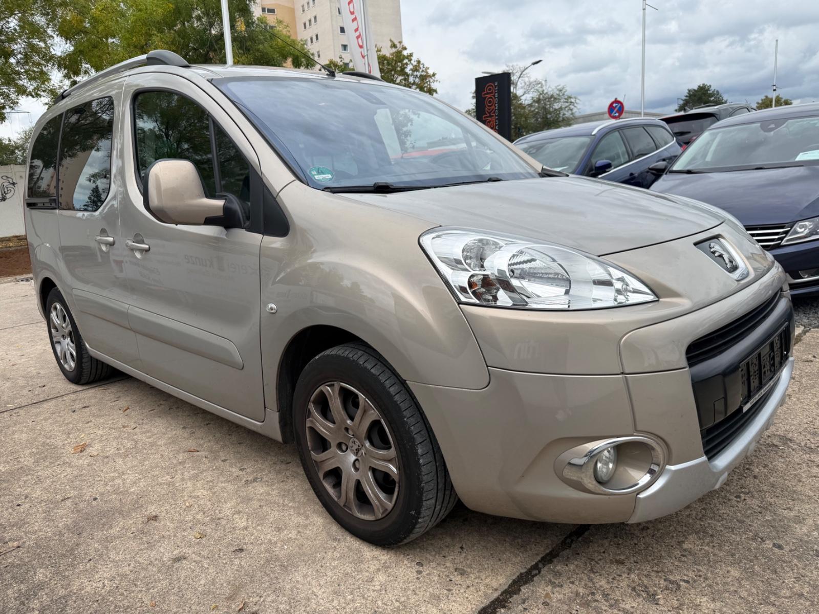 Peugeot Partner Tepee Premium+ 1 Hand + PDC+SITZHEIZUNG+