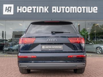 Audi Q7 - 10