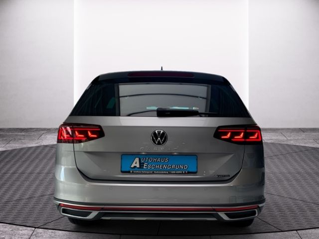 Fahrzeugabbildung Volkswagen Passat Variant 2.0 TDI DSG Alltrack 4MOTION PANO