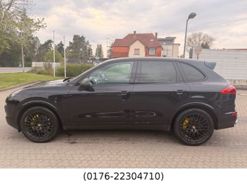 Porsche Cayenne - 3