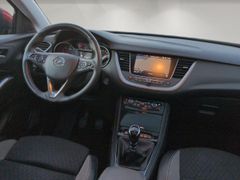 OPEL Grandland TurboD Innovation/Pano/LED/360°/Tempo.