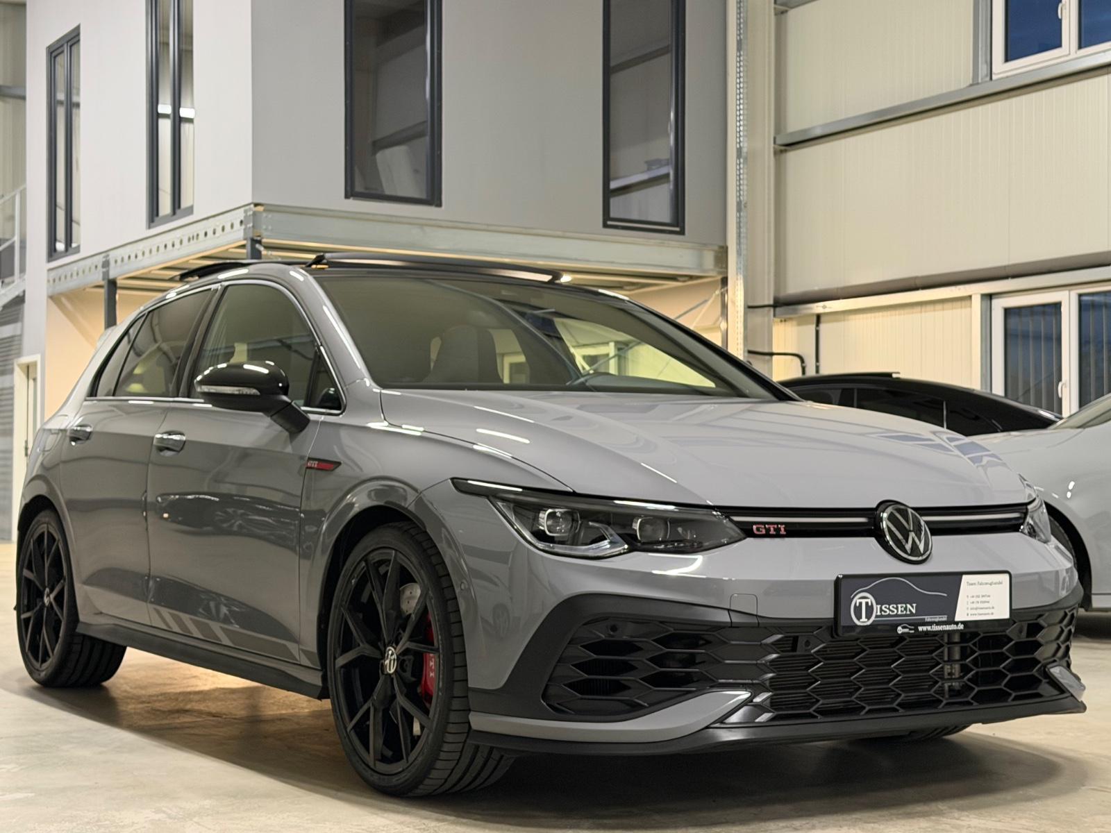 Volkswagen GTI Clubsport Pano Black Style H&K Kam Matrix 19