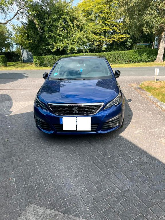 Image of Peugeot e-308