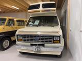Ford Econoline E-250 - Benzin