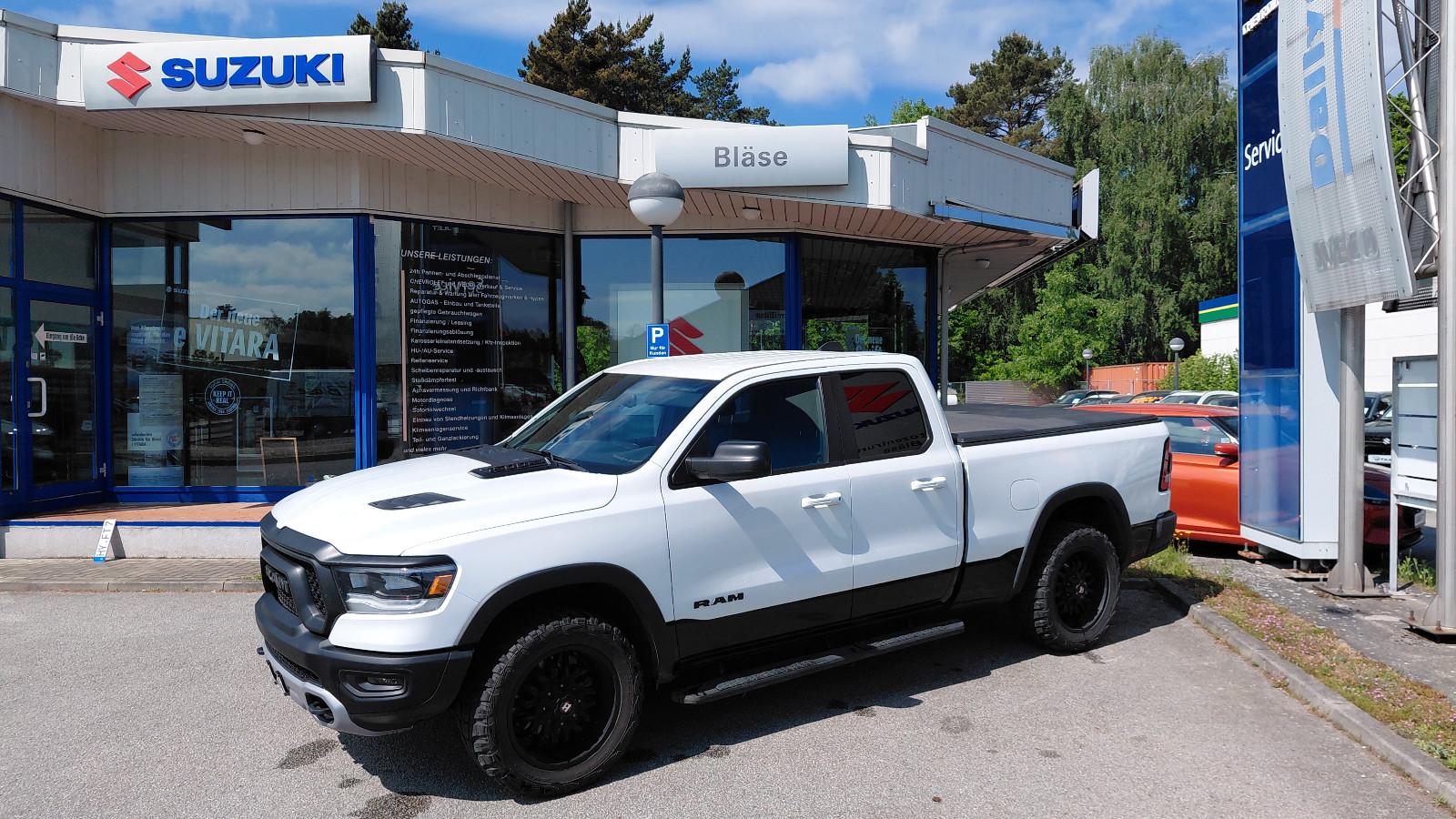 Dodge RAM Rebell mit FLÜSSIGGASANLAGE