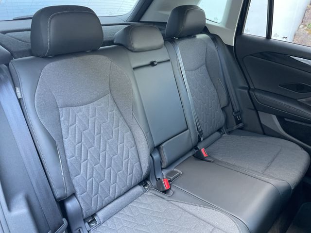 Tiguan 2.0 TDI DSG Life AHK/360°Kamera/ACC/Navi 