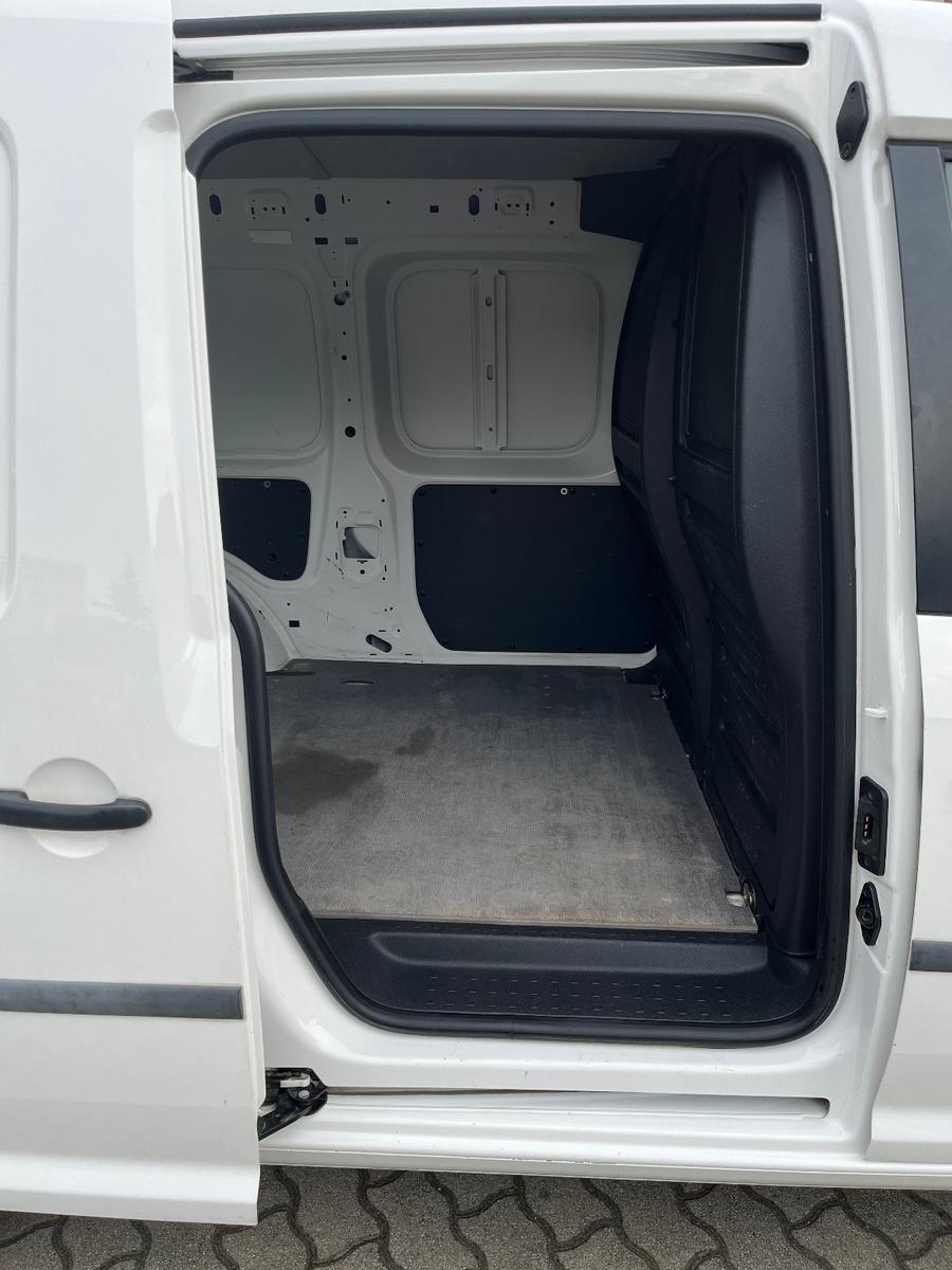 Volkswagen Caddy Maxi Sitzh. AHK