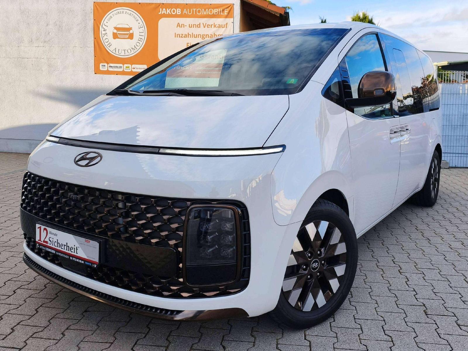 Hyundai STARIA TÜV Neu 1.Hand Allrad 360Kamera Anhängerk