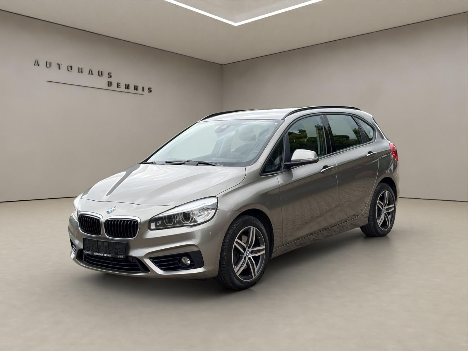 BMW 220i Active Tourer Sport-Line  HUD/Navi/LED