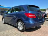 Mercedes-Benz B 180 SHZ BT PDC AHK - gebrauchte Mercedes-Benz B-Klasse aus dem Jahr 2011