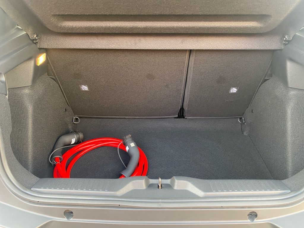 Fahrzeugabbildung Citroën e-C3 MAX