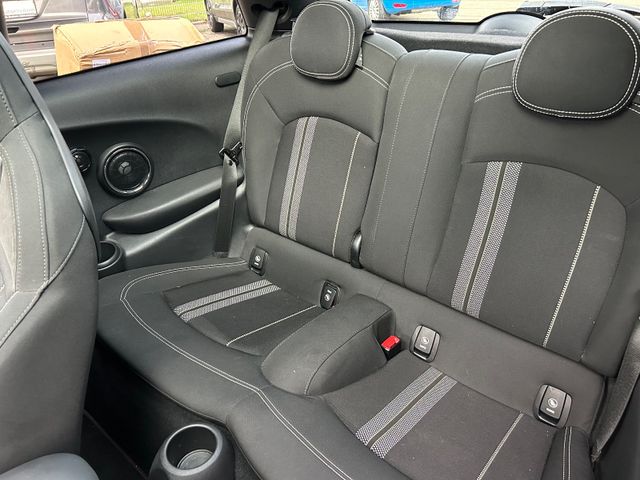 Fahrzeugabbildung MINI Cooper S John Cooper Works+Navi+18 Zoll+Panorama